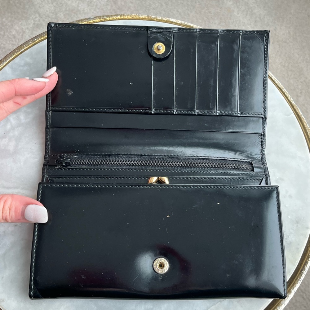 GUCCI Black Patent Leather Continental Flap Wallet 035-0416-1820-0